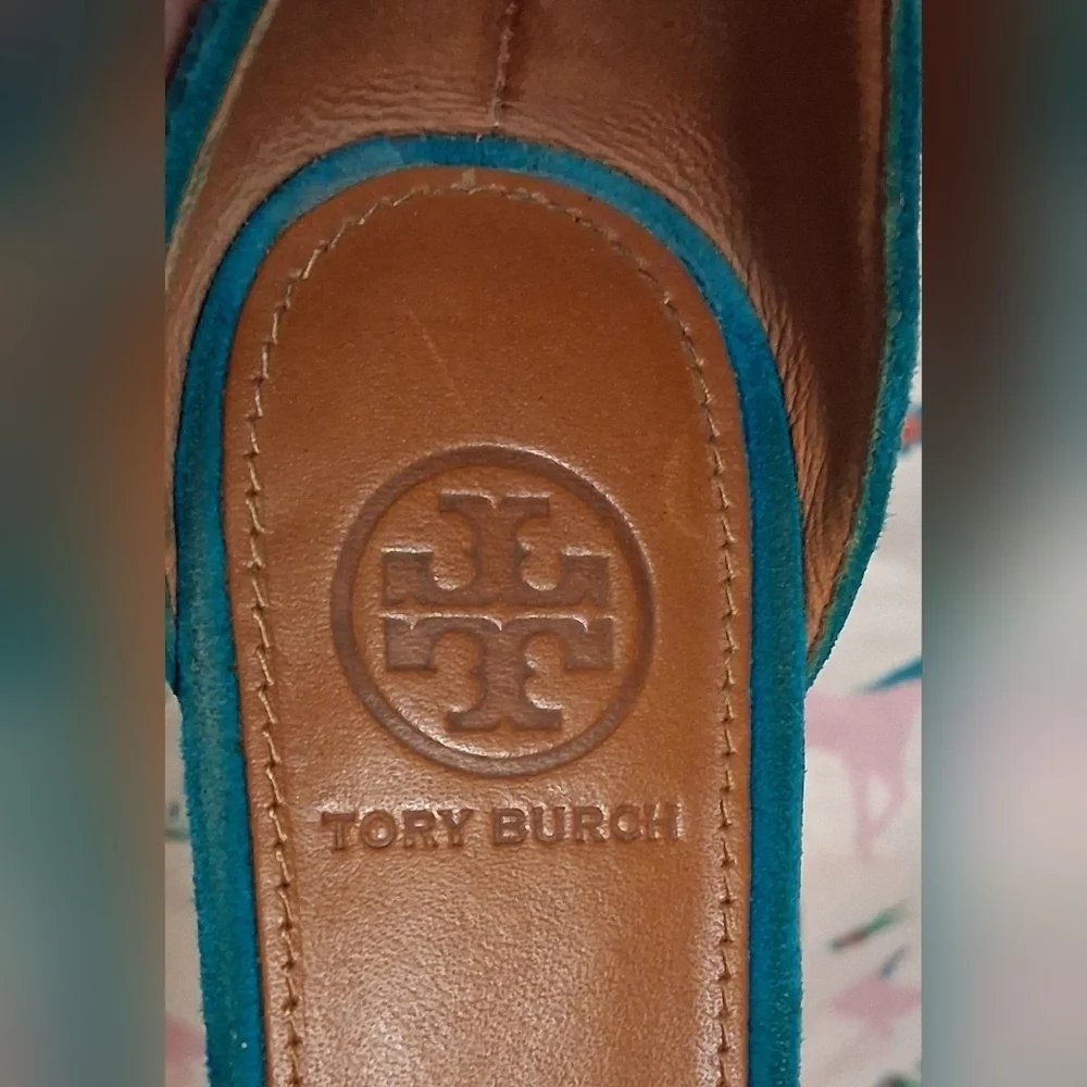 EUC Tory Burch Savannah Aqua Suede Business Casual Comfy Wedge Sandal SZ 7.5